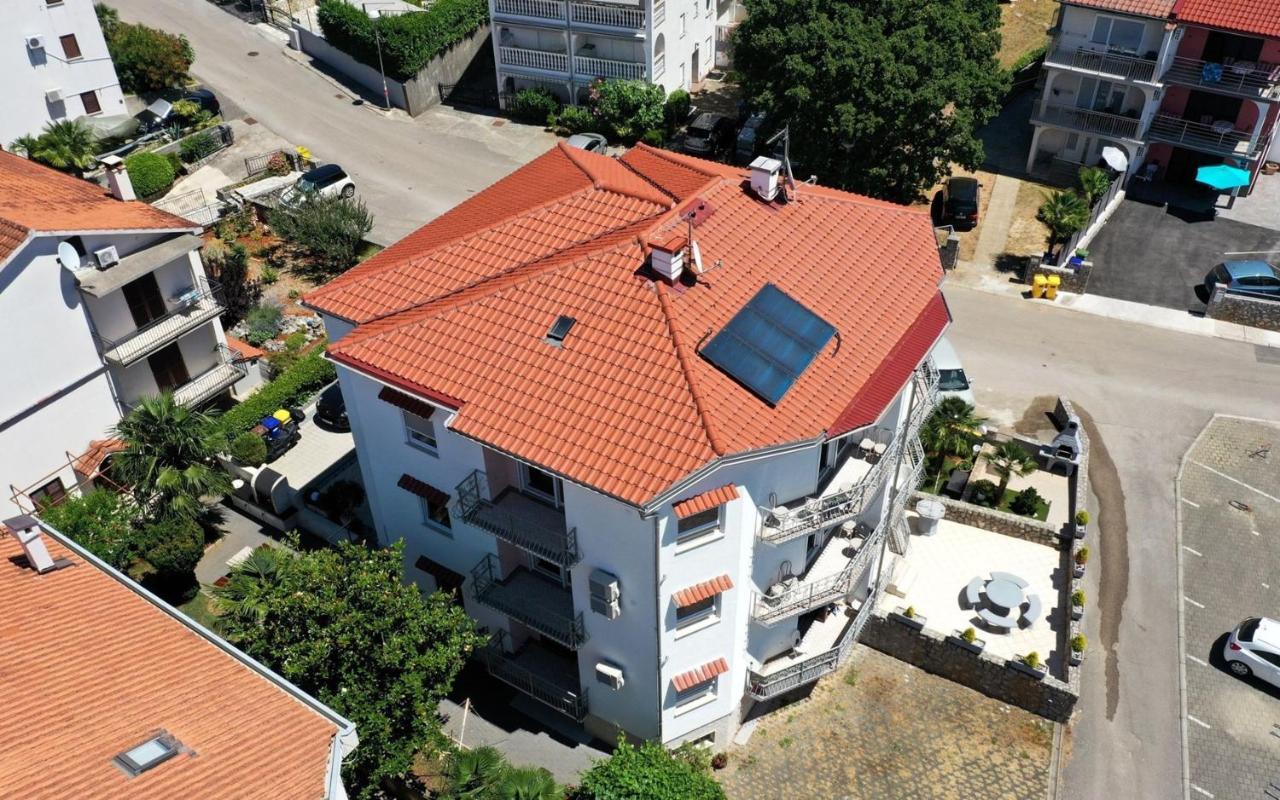Apartments Mary Malinska Extérieur photo