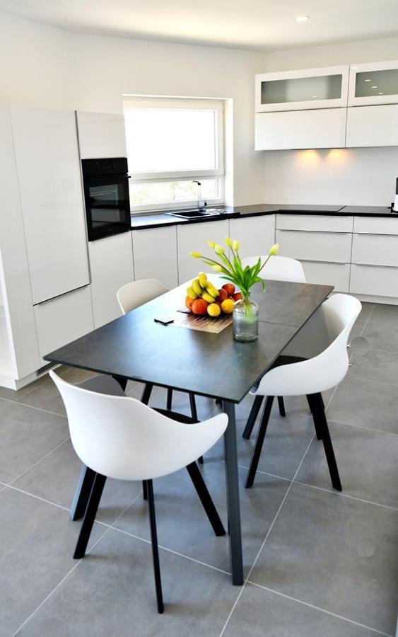 Apartments Mary Malinska Extérieur photo