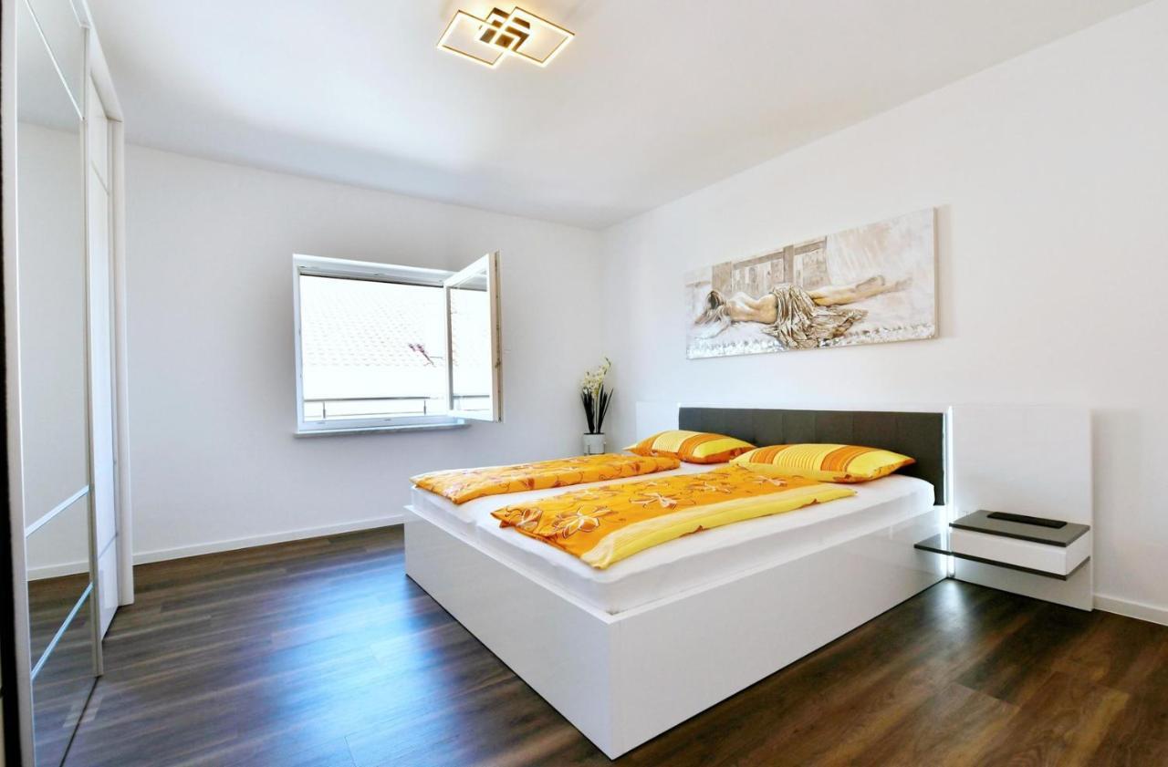 Apartments Mary Malinska Extérieur photo