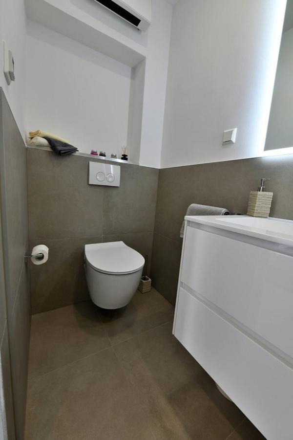 Apartments Mary Malinska Extérieur photo